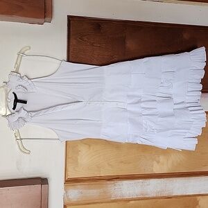 BCBGMaxAzria Ruffle White Dress size 2